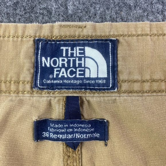The North Face Mens Cotton Articulated Knee Cargo Hiking Pants Size 36x32 Khaki - Picture 4 of 13